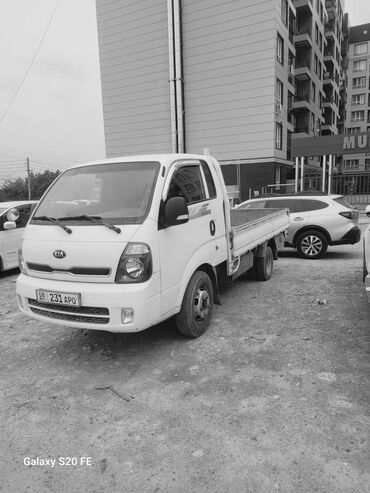 Легкий грузовой транспорт: Легкий грузовик, Kia, Стандарт, 3 т, Б/у at lalafo.kg Легкий грузовой транспорт: Легкий грузовик, Kia, Стандарт, 3 т, Б/у