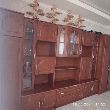 кухенный шкаф бу: Зал үчүн гарнитур, Шкаф, Колдонулган