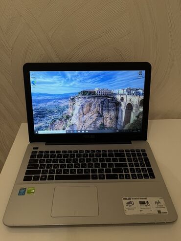 Kompüter ehtiyyat hissələri: ASUS 15.6 ", Intel Core i5, 1 TB
