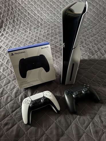 PS5 (Sony PlayStation 5): PS5 (Sony PlayStation 5)