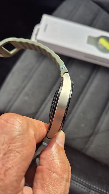 qadim: Samsung Galaxy Watch7 (44 mm) ağıllı saat Xüsusiyyətlər: - Korpus: 44 — 2