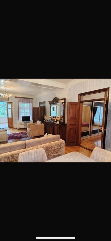 Günlük kirayə evlər: 200 kv. m, 5 otaqlı, Qaz, İşıq, Su — 5