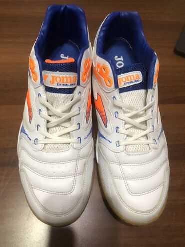 темно синяя куртка: Мужские кроссовки, 44, Joma, Новый, цвет - Белый