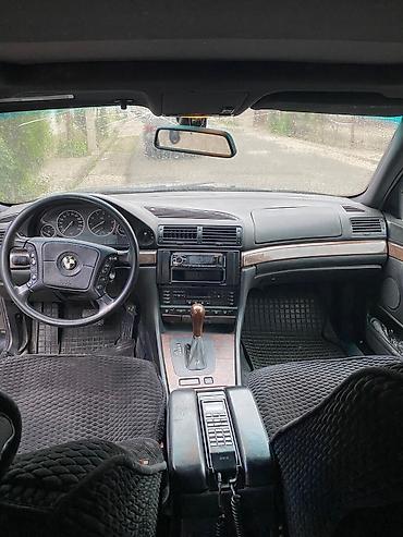 BMW: BMW 7 series: 1997 г., 4.4 л — 3