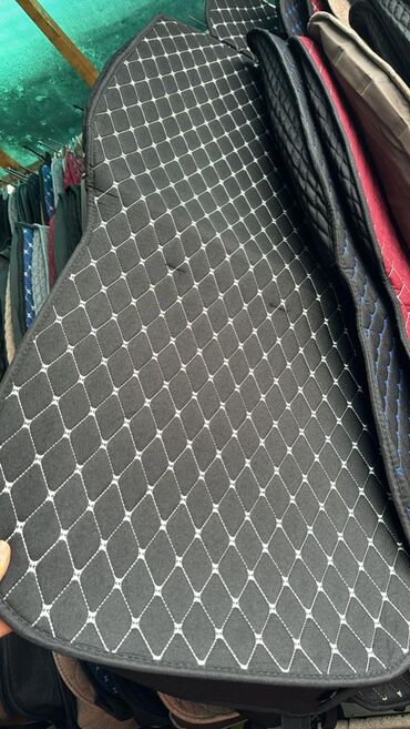 Другие аксессуары для салона: Чехлы — 9