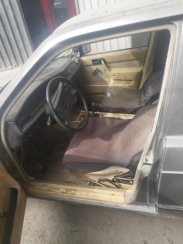 opel kadett: Mercedes-Benz 190: 1984 г., 1.8 л, Бензин, Седан — 3