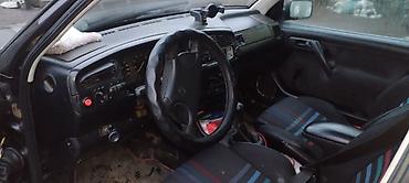 avto satış saytları: Volkswagen Vento sedan - Kuzov: 4 qapılı sedan, badımcan rəng - Nömrə — 6