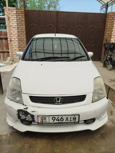тойота королла 2018 цена бишкек: Белый минивэн Honda Stream с характерным дизайном кузова. Автомобиль