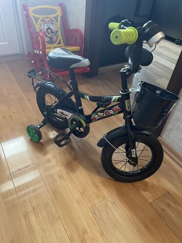 green velosiped: Б/у Четырехколесные Детский велосипед 14", Самовывоз