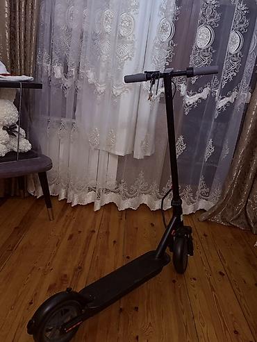 Elektrikli samokatlar: Elektrik skuter – qatlana bilən, ön və arxa işıqlı, LED displeyli - — 5