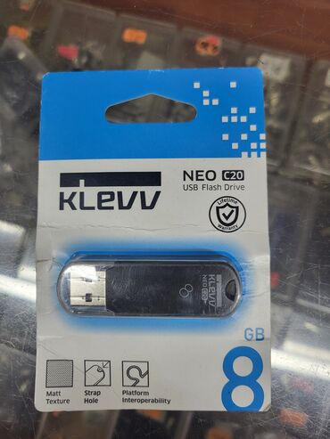 флешка в виде кредитной карты: Флеш карта 8 ГБ, USB 2.0, Новый