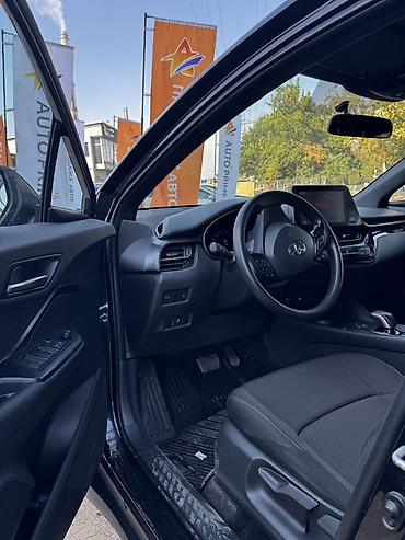 дви: Toyota C-HR: 2021 г., Электромобиль, Кроссовер — 6
