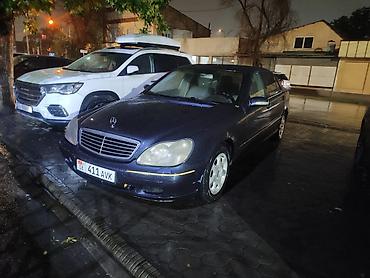 Mercedes-Benz C-Class: 2001 г., 5 л, Автомат, Газ, Седан
