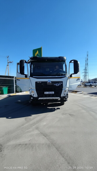 Грузовики: Грузовик, Новый — 1