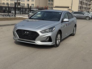 Hyundai: Hyundai Sonata: 2019 г., 2 л, Автомат, Газ, Бус