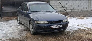 опель джип: Opel Vectra: 2000 г., 1.6 л, Механика, Бензин, Седан