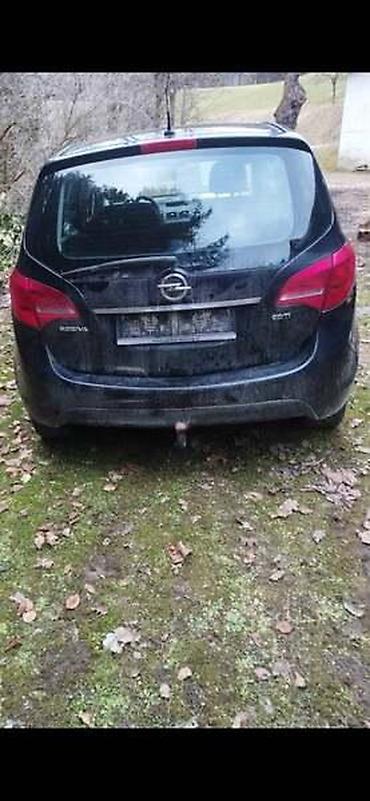 polo 6c far: ZADNJI BRANIK CRNA BOJA ZA OPEL MERIVA OD 2010. DO 2014. GOD. | Svi — 1
