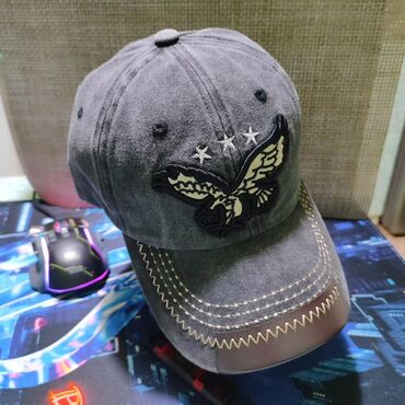 Кепки: Кепка, Бейсболка, Козырек: Изогнутый, С вышивкой — 16