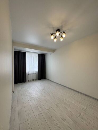 квартиры в районе 4 гор больницы: 2 бөлмө, 60 кв. м, Элитка, 5 кабат, Дизайнердик ремонт