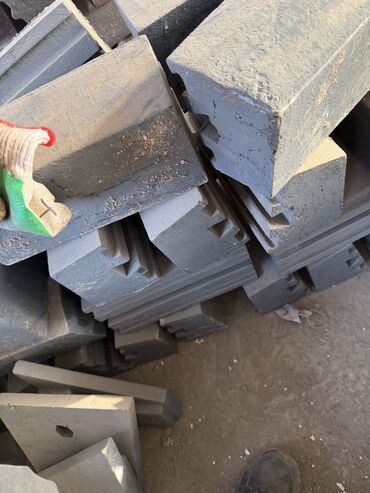 Другое оборудование для производства: Литейный завод, литье высококачественной высокомарганцовистой стали — 16