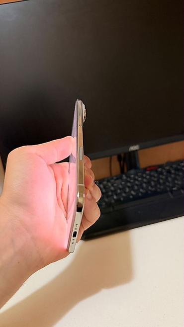 corn iphone: IPhone Air, 256 GB, White Titanium, Face ID — 5