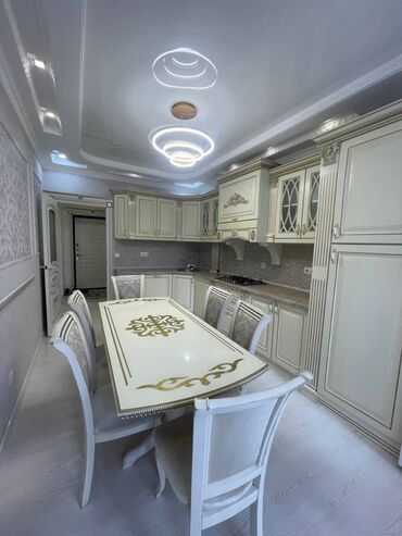 продаю квартиру ак кеме: 4 комнаты, 124 м², Элитка, 2 этаж, Евроремонт