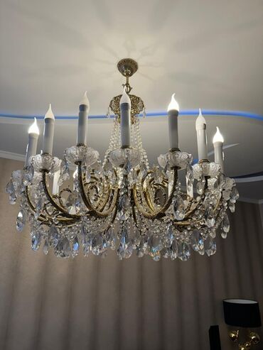 divar üçün şəkillər: Çılçıraq, 10 və daha çox lampa, Metal