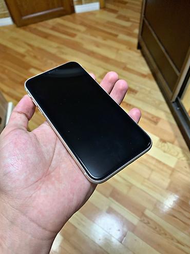 apple macbook: IPhone 11, 64 GB, Ağ, Face ID, Sənədlərlə — 4