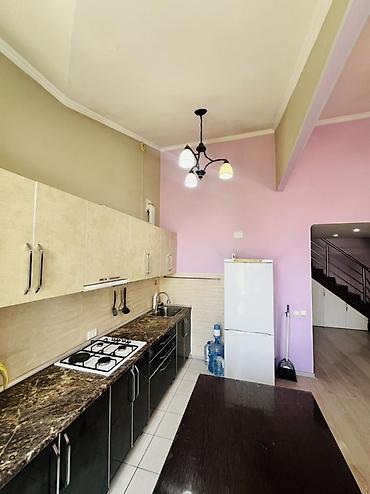 дом кут: 2 комнаты, 47 м², Индивидуалка, Мансарда этаж — 9