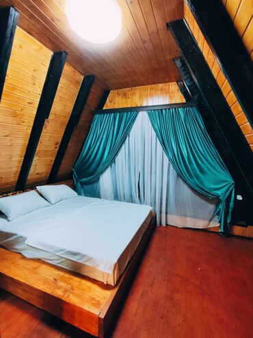 Günlük kirayə evlər: 56 kv. m, 3 otaqlı — 3