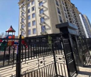 дом в городе: 3 комнаты, 94 м², Элитка, 6 этаж, Дизайнерский ремонт