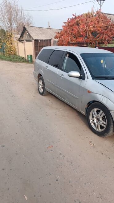 пороги рав 4: Ford Focus: 2002 г., Механика, Дизель, Универсал