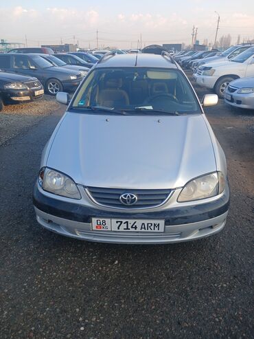 Toyota: Toyota Avensis: 2002 г., 1.8 л, Механика, Бензин, Универсал