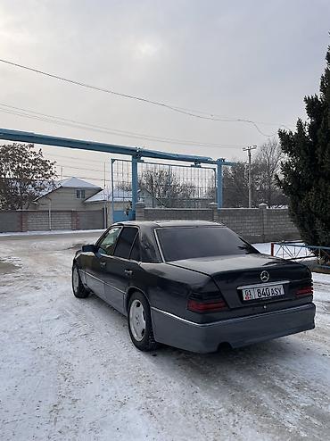 Mercedes-Benz: Mercedes-Benz W124: 1994 г., 2.8 л, Механика, Газ, Седан — 12