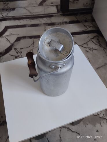 sud qabı: Rəng - Gümüşü, Metal, 1 l, SSRİ