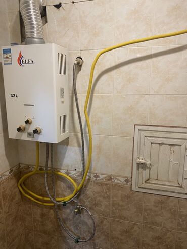 Aziat unitazları: Hamam/tualet dəsti - Döşəmə tualeti (squat wc) – keramika kasa, ayaq — 4