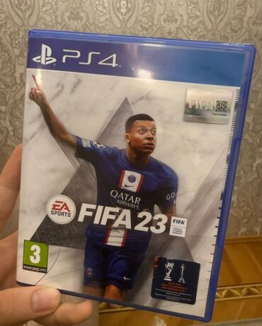 disk oxuyucu: PS4 üçün "FIFA 23" oyun diski. Yenisindən fərqlənmir, tam ideal