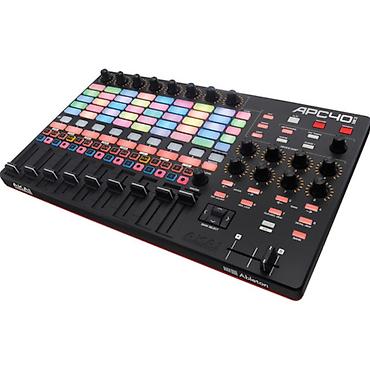 ses mixeri: №: 15060 Məhsulun adı: Pad-kontroller Akai APC40MKII Brend: Akai — 1