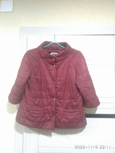 Демисезонные куртки: Куртка женская 44-46р рукав 3/4 осень -весна лёгкая состояние