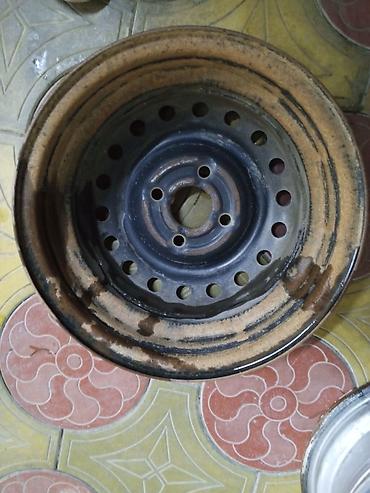 Disklər: Polad disk dəsti (3 ədəd) - Material: polad - Çuxur sayı: 4 bolt — 7
