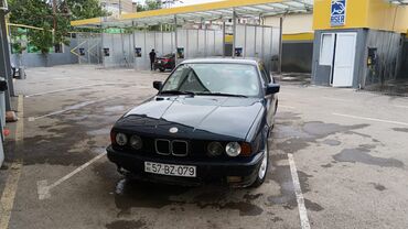 masin ev: BMW 5 series: 2 l | 1989 il Sedan