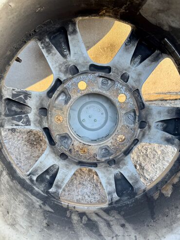 Диски: Литые Диски R 18 Lexus, Комплект, отверстий - 5, Б/у — 4