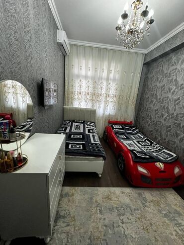 Uzunmüddətli kirayə mənzillər: Yeni Günəşli, D massivi, xəzər inşaat 2 də,16 mərtəbəli binanın 8 ci — 11