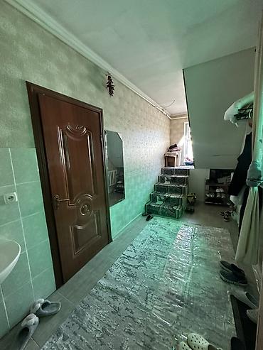 Продажа таунхаусов: Продается дом 160 кв. м (1.5 кирпича, 1 этаж + мансарда) на угловом — 8