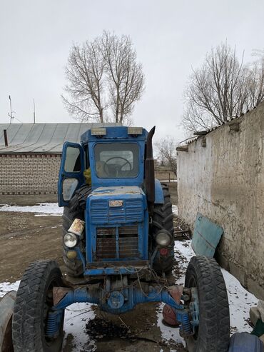 Тракторы: Сатылат соко косилкасы менен чогу берем аларман болсо суйлошобуз