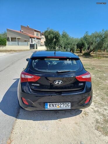 Οχήματα: Hyundai i40: 1.4 l. | 2014 έ. Χάτσμπακ