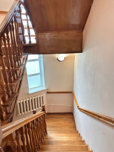 Долгосрочная аренда домов: 305 м², 6 комнат, Утепленный, Бронированные двери, Балкон застеклен at lalafo.kg — 10 Долгосрочная аренда домов: 305 м², 6 комнат, Утепленный, Бронированные двери, Балкон застеклен — 10