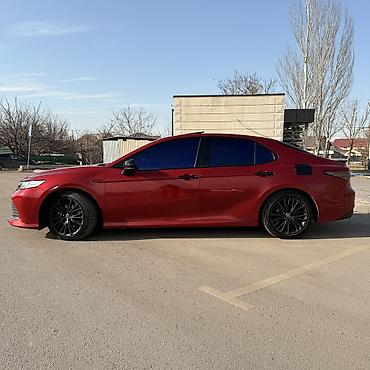 Toyota: Toyota Camry: 2018 г., 2.5 л, Автомат, Гибрид, Седан — 3