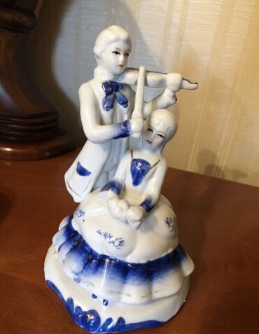 Heykəlciklər: Birinci Statuetka 50,qalani 35 man gumuw qawiglar 6 eded 200 man 875 — 6