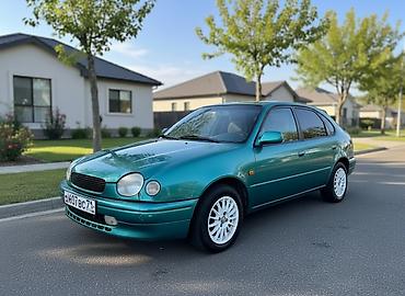 Toyota: Toyota Corolla: 1997 г., 1.6 л, Механика, Бензин, Хэтчбэк — 2